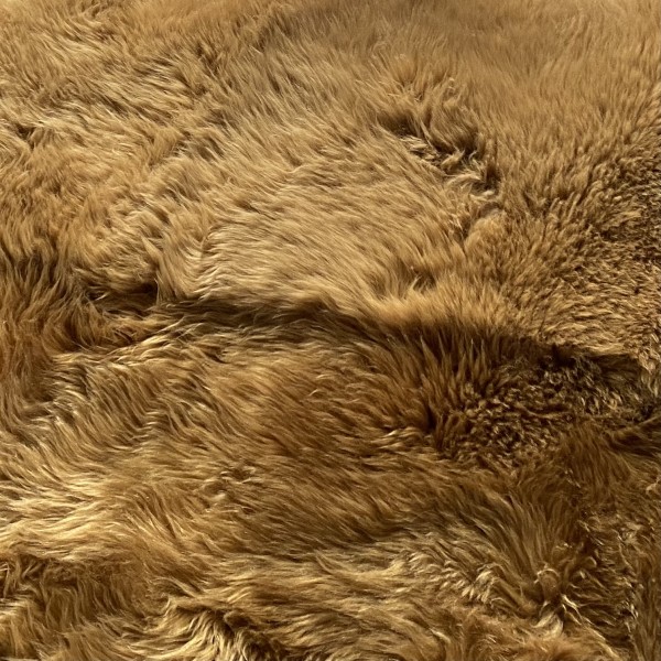 Maison Thuret - Tapis en peau de mouton camel